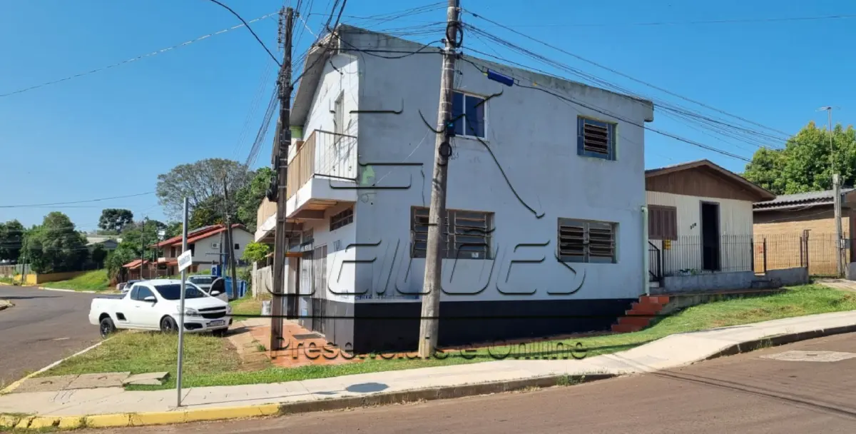 LOTE c-09 - Terreno de 356m5 com um prédio no Bairro Conceição, Rua Senador Salgado Filho, esquina com a Rua Xavantes. Matrícula nº 21.658.