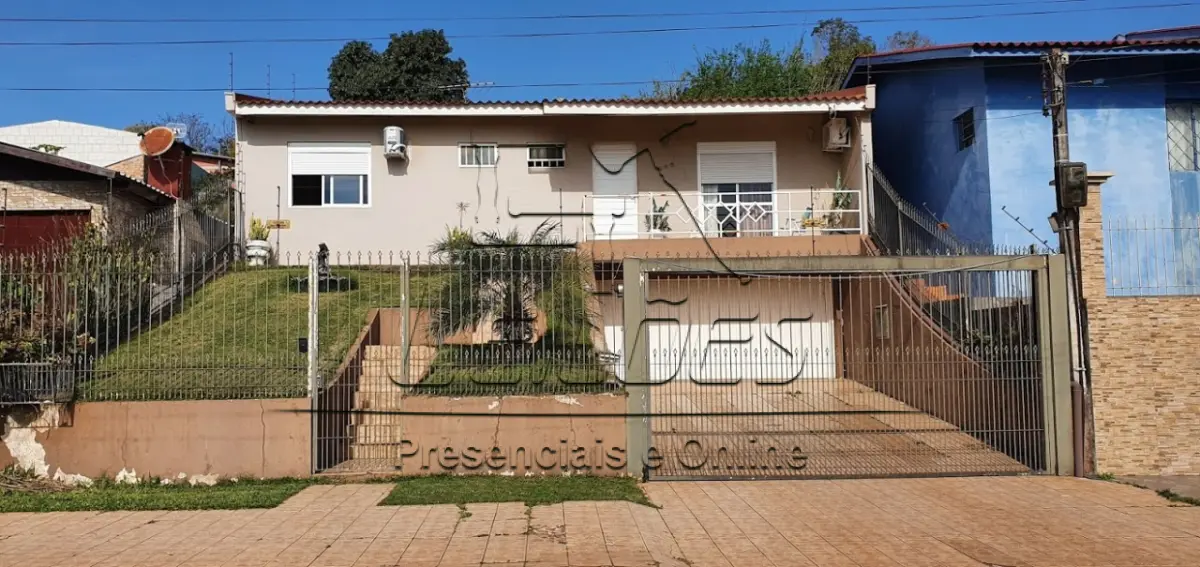 LOTE 01 - TERRENO COM CASA NO BAIRRO SASSI
