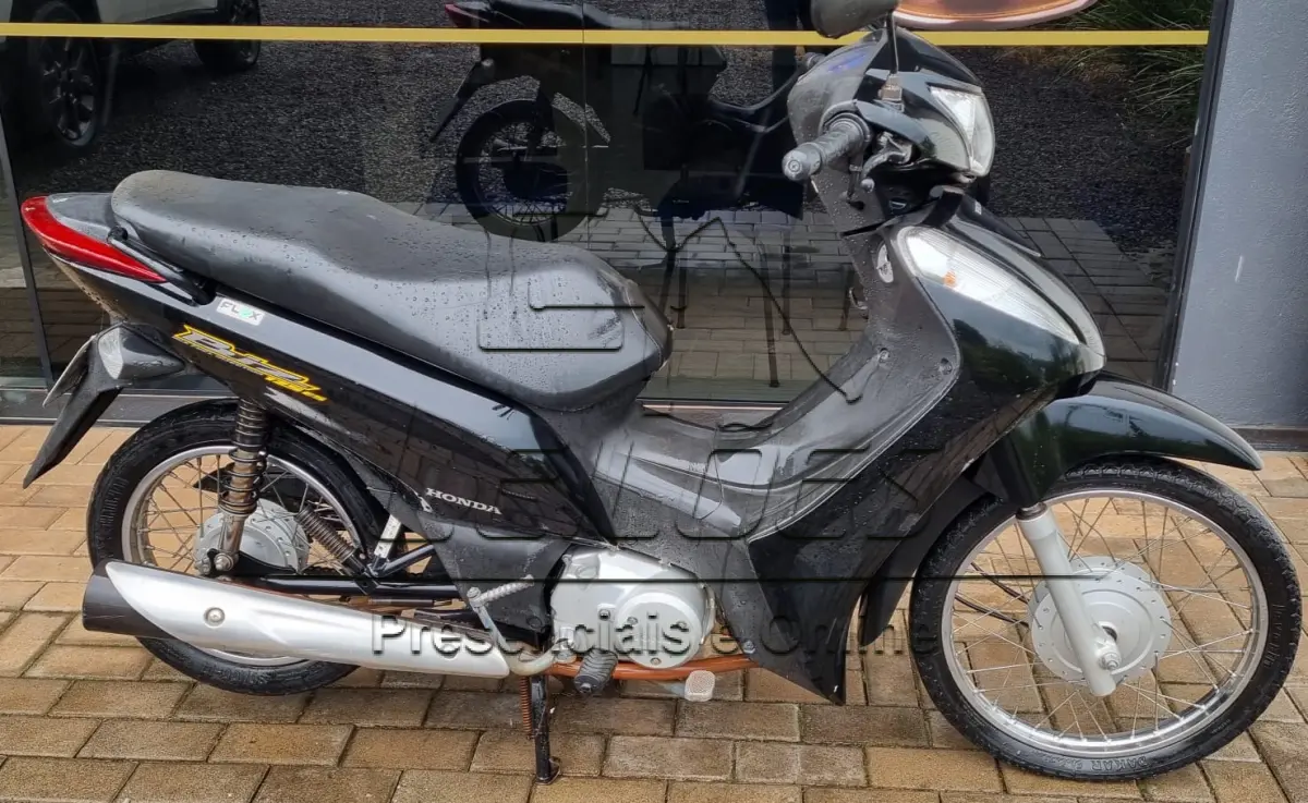 LOTE 07 - Motoneta HONDA BIZ 125 ES FLEX, 2011/2012, cor preta.