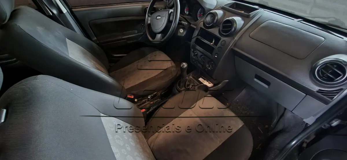 LOTE 003 - direitos e ações sobre o automóvel FORD/FIESTA FLEX,  ano/modelo 2010/2011, cor preta