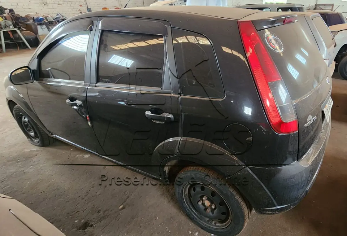 LOTE 003 - direitos e ações sobre o automóvel FORD/FIESTA FLEX,  ano/modelo 2010/2011, cor preta