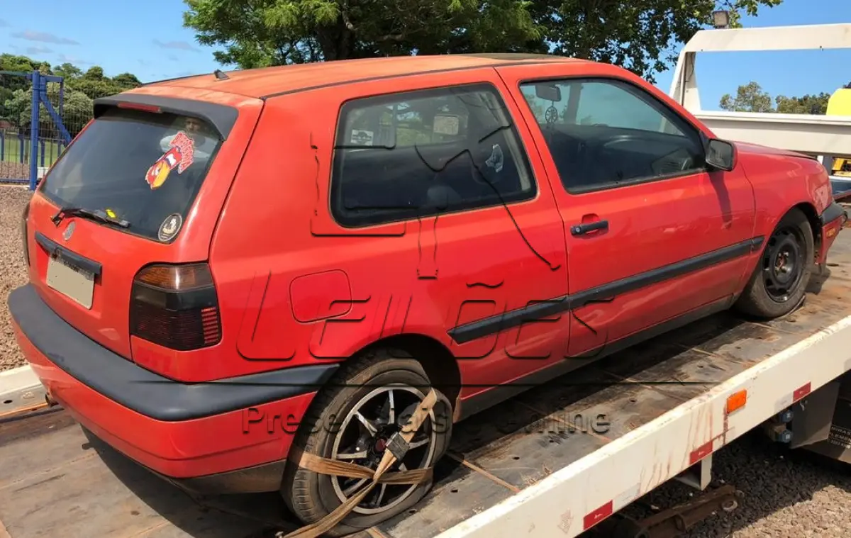 LOTE 02 - Automóvel Golf GTI 1994