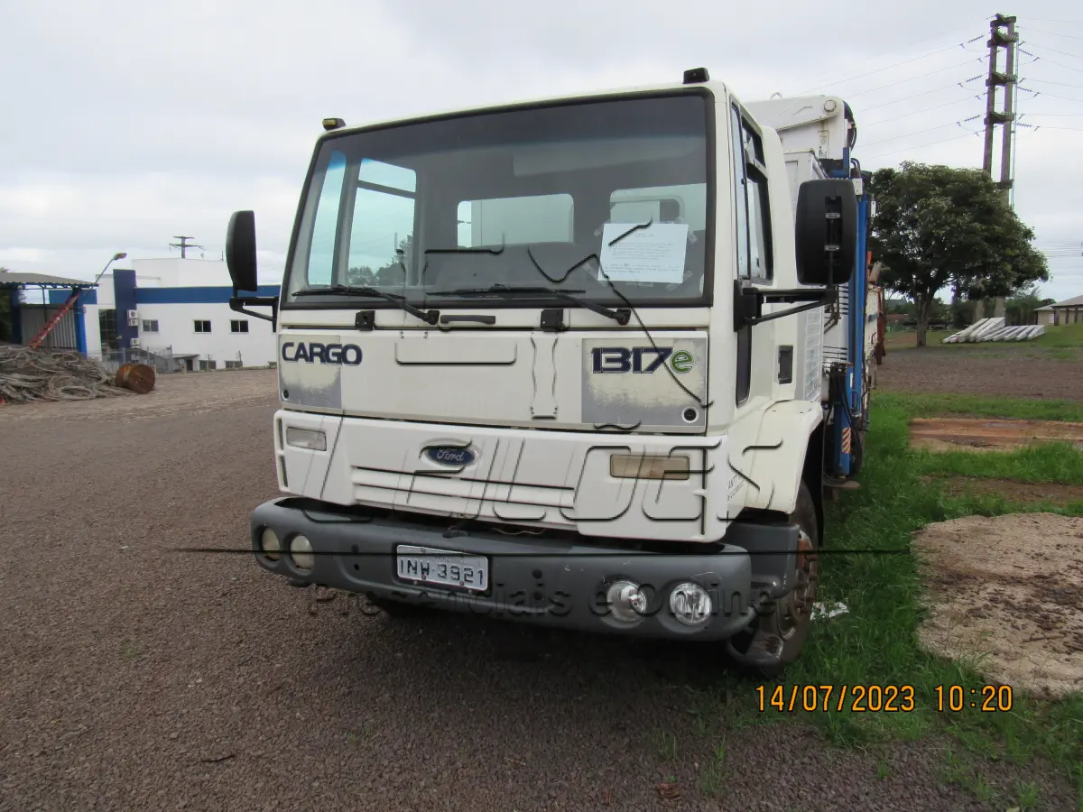 LOTE 001