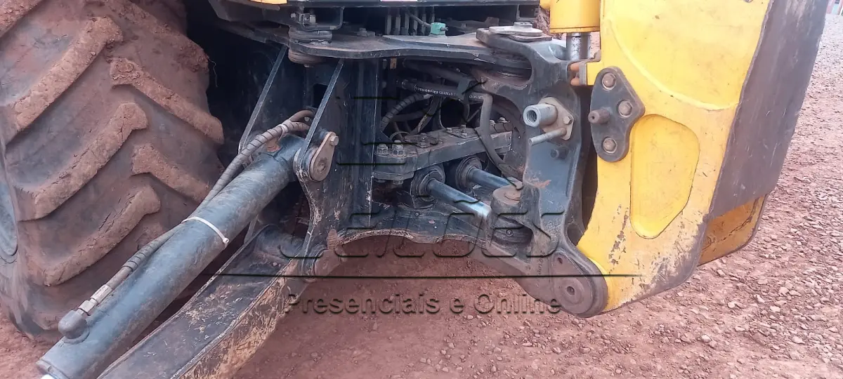 LOTE 003 - Retroescavadeira RANDON modelo RD 406, 4x4, 2019
