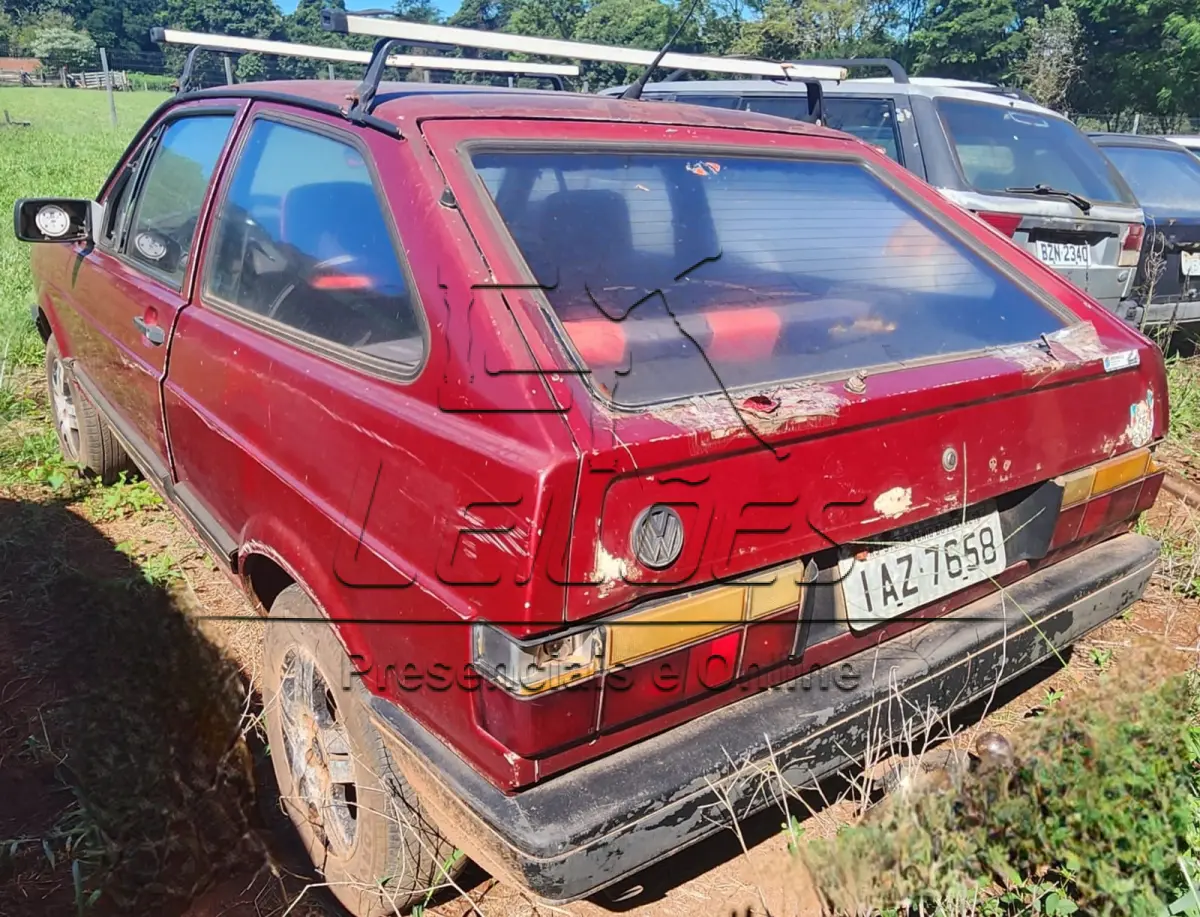 LOTE 004 - VW/GOL GL, ano/modelo 1990/1990, cor vermelha