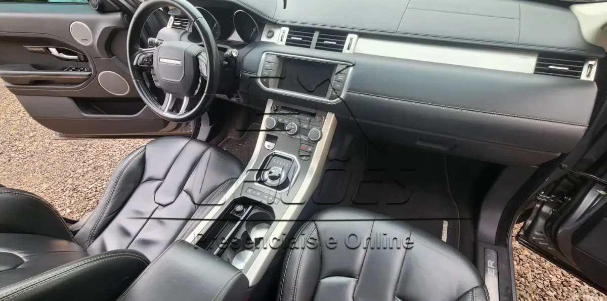 LOTE 854 - I/LR EVOQUE PRESTIGE 2.2, 2014/2015, top de linha, cor cinza, motorização a diesel e com 190cv de potência.