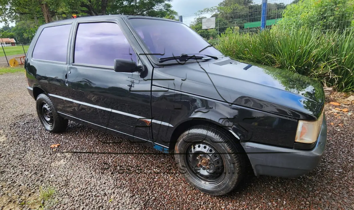 LOTE 005 - Automóvel FIAT/UNO MILLE IE, ano/modelo 1995/1996, cor preta