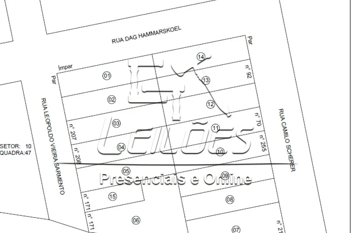 LOTE 001 - Terreno urbano com a área de 576m², situado na Rua Leopoldo Vieira Sarmento, na Vila São Sebastião, em Carazinho. Imóvel objeto da matrícula nº 17.050 do Registro de Imóveis de Carazinho.