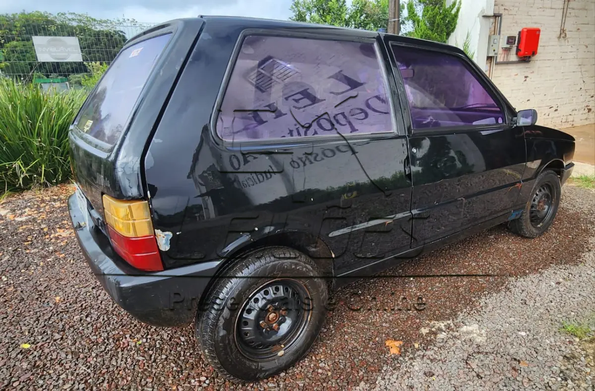 LOTE 005 - Automóvel FIAT/UNO MILLE IE, ano/modelo 1995/1996, cor preta