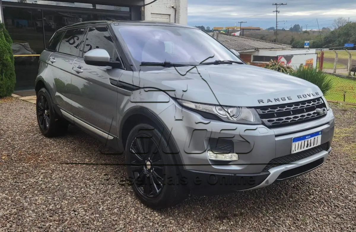 LOTE 001 - I/LR EVOQUE PRESTIGE 2.2, 2014/2015, top de linha, cor cinza, motorização a diesel e com 190cv de potência.