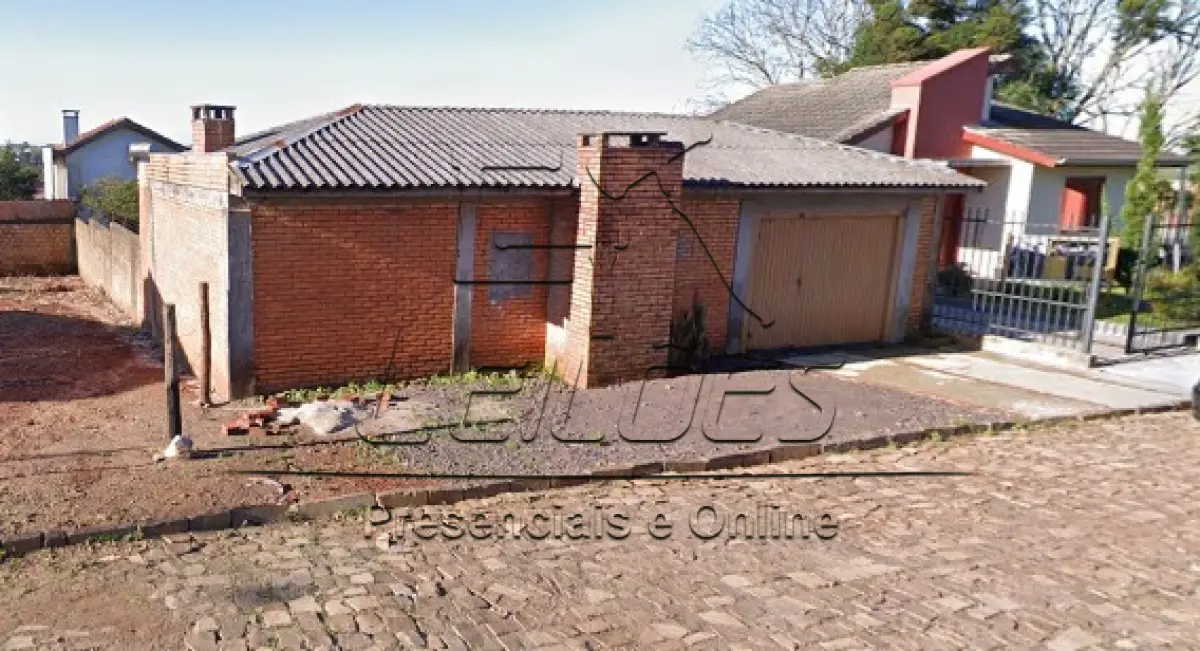 LOTE 003b - Terreno urbano com a área de 288m², situado no lado par da Rua Alfredo Beffart, na Vila Rica, nesta cidade de Carazinho, lote 10 da quadra 02 no setor 07. Imóvel objeto da matrícula nº 36.835 do livro 2-RG do Registro de Imóveis de Carazinho.