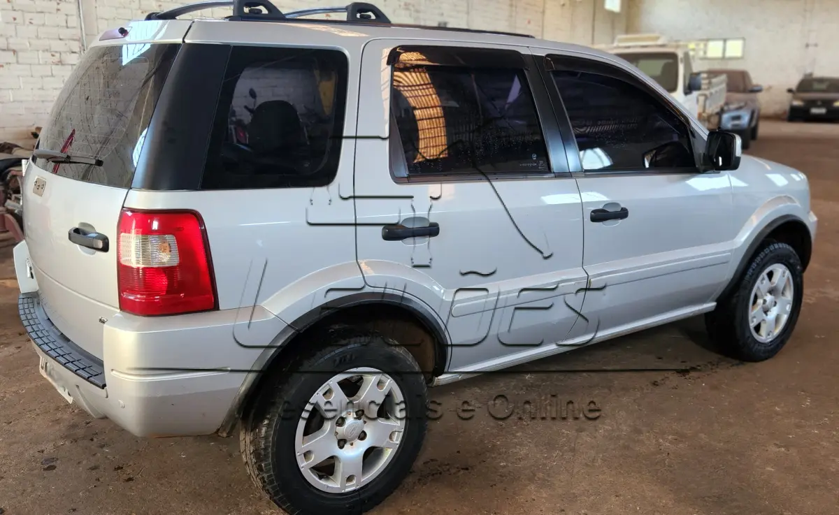 LOTE 003 - Camioneta FORD/ECOSPORT XLT 1.6L, ano/modelo 2003/2004, à gasolina,  cor prata