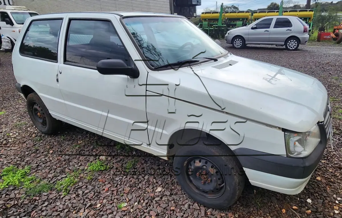 LOTE 875 - Automóvel  FIAT/UNO MILLE ECONOMY, ano/modelo 2013/2013, cor branca, 2 portas