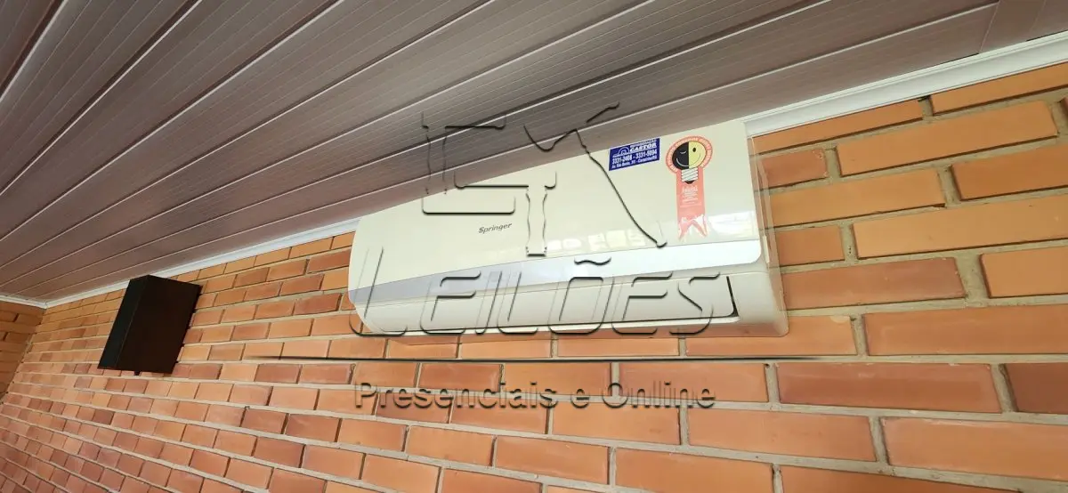LOTE 062 - Ar condicionado da marca Springer, 12000btus (sala 2º piso * atendimento)
