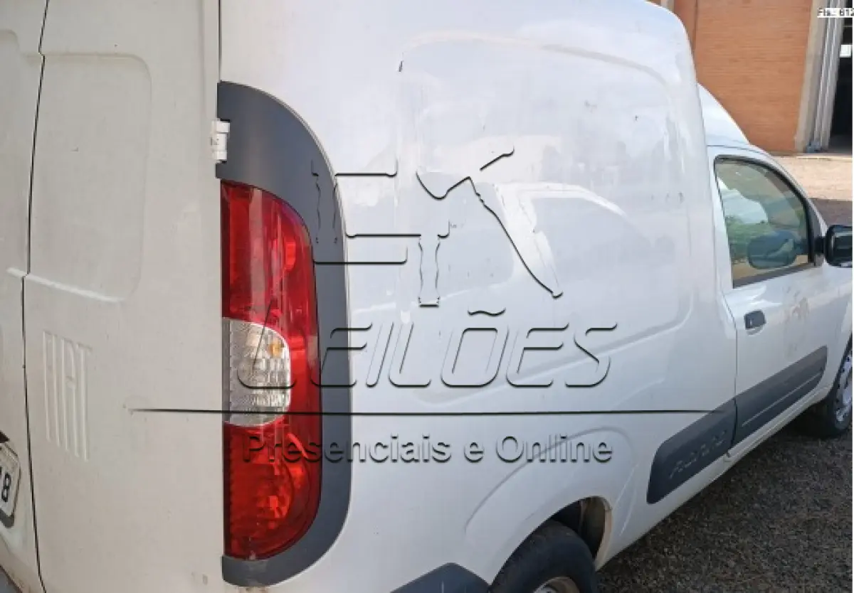 LOTE 002 - FIAT FIORINO HD WK E, ano/modelo 2018/2019, cor branca, furgão