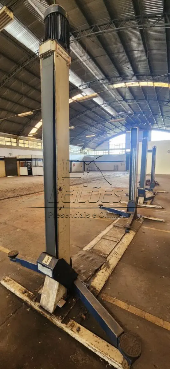LOTE 108
