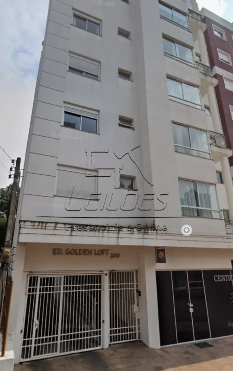 LOTE 001a - Box de garagem sob nº 13, com a área privativa de 12,50m², localizado no térreo do Edifício Golden Loft, na Rua Barão de Antonina, nesta cidade de Carazinho. Matrícula nº 33.601