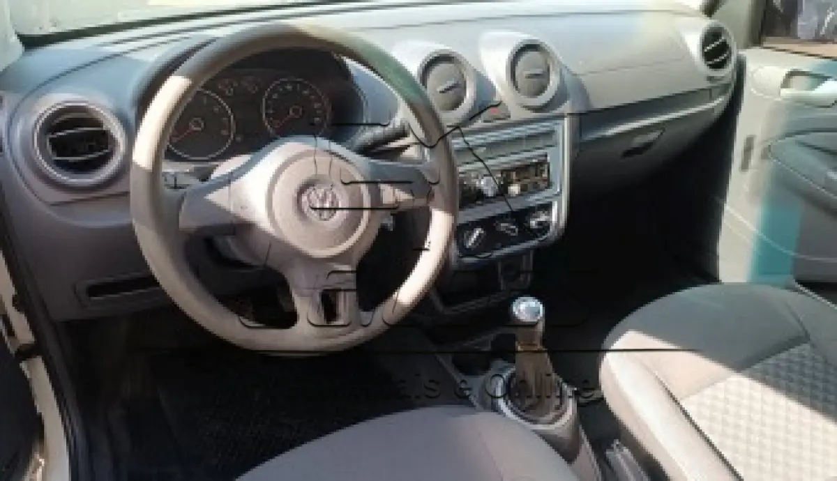 LOTE 001 - VW SAVEIRO CS TL MB, ano/modelo 2014/2015, cor branca, carroceria fechada