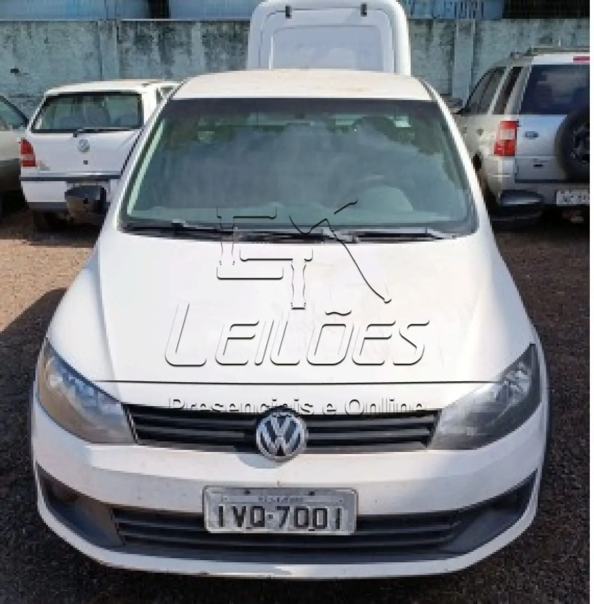 LOTE 001 - VW SAVEIRO CS TL MB, ano/modelo 2014/2015, cor branca, carroceria fechada