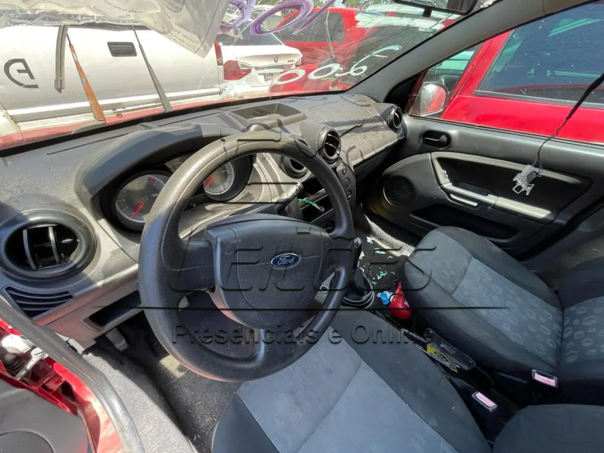 LOTE 0106