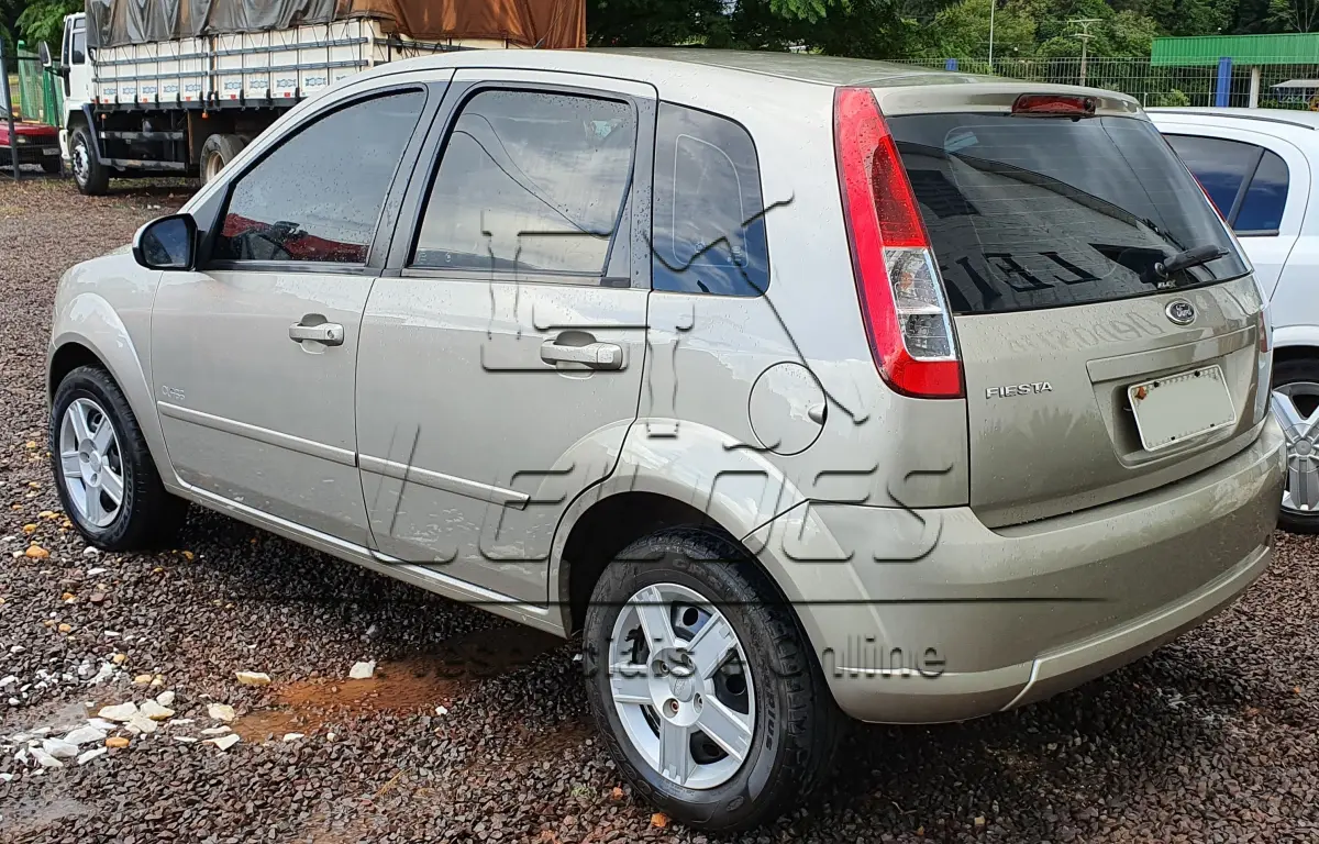 LOTE 03 - Ford Fiesta 1.6 Flex, 2010