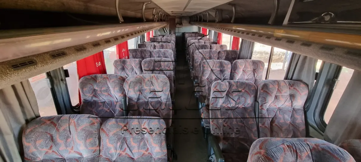LOTE 04 - Ônibus VW Comil Campione R, ano/modelo 2000/2000, lotação 42p