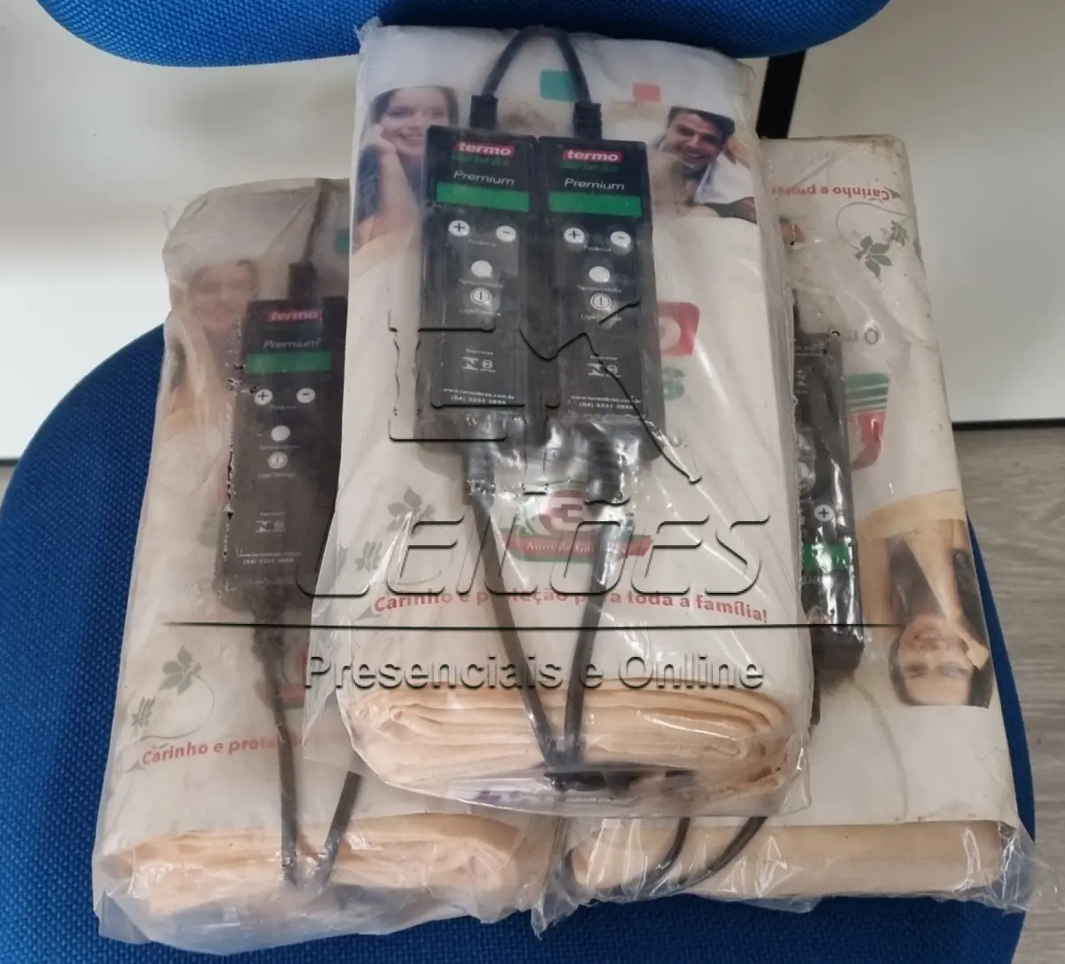 LOTE 12b - 03 lençóis térmicos, casal padrão Digital Premium, avaliados unitariamente em R$ 530,00