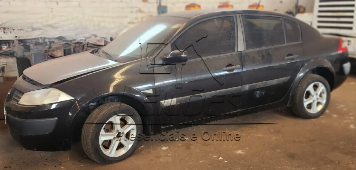 LOTE 009 - RENAULT/MEGANE SD EXP 20A, ano/modelo 2008/2008, cor preta, à gasolina