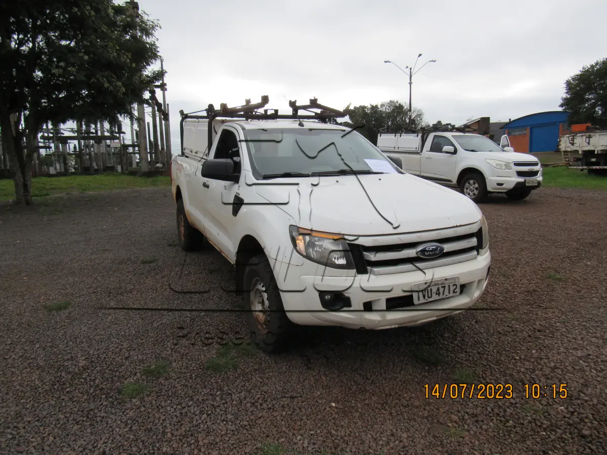 LOTE 003 - Caminhonete Ranger XLS CS2, 2.5, Flex, cor branca, ano/modelo 2014/2014, carroceria aberta,