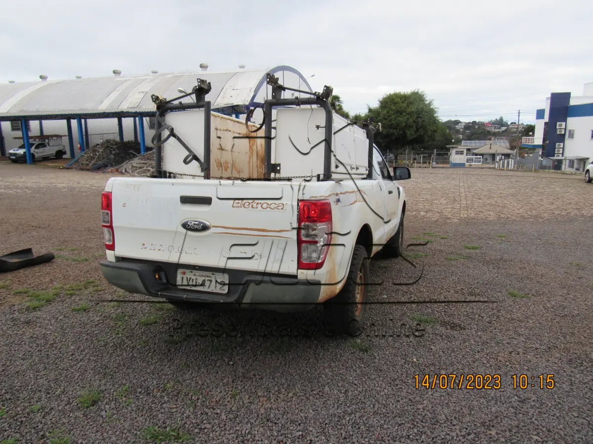 LOTE 003 - Caminhonete Ranger XLS CS2, 2.5, Flex, cor branca, ano/modelo 2014/2014, carroceria aberta,