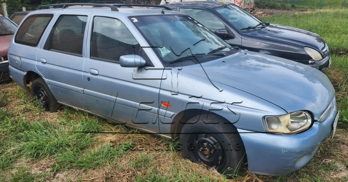 LOTE Único - I/FORD ESCORT GLX 16FV, ano/modelo 1998/1998