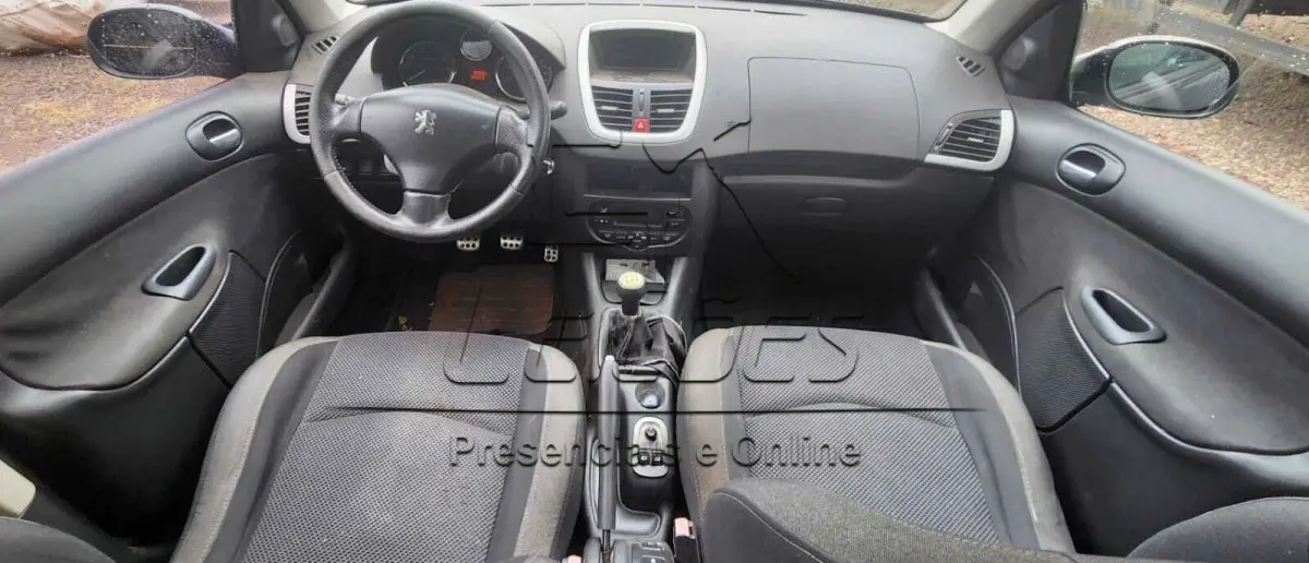 LOTE 002 - PEUGEOT/207HB XS, 2008/2009, completo, cor cinza, motorização à álcool/gasolina e com 113cv de potência