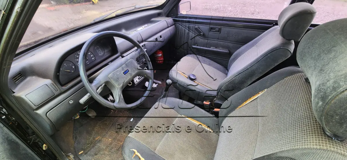 LOTE 005 - Automóvel FIAT/UNO MILLE IE, ano/modelo 1995/1996, cor preta
