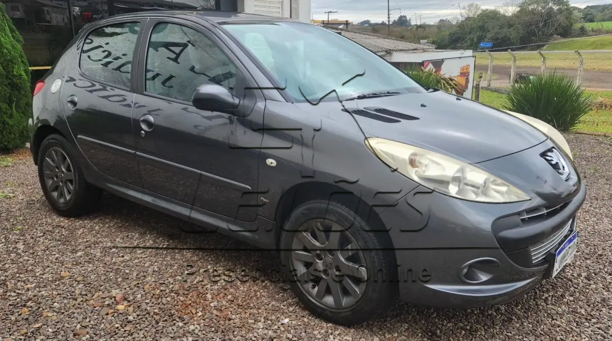 LOTE 002 - PEUGEOT/207HB XS, 2008/2009, completo, cor cinza, motorização à álcool/gasolina e com 113cv de potência