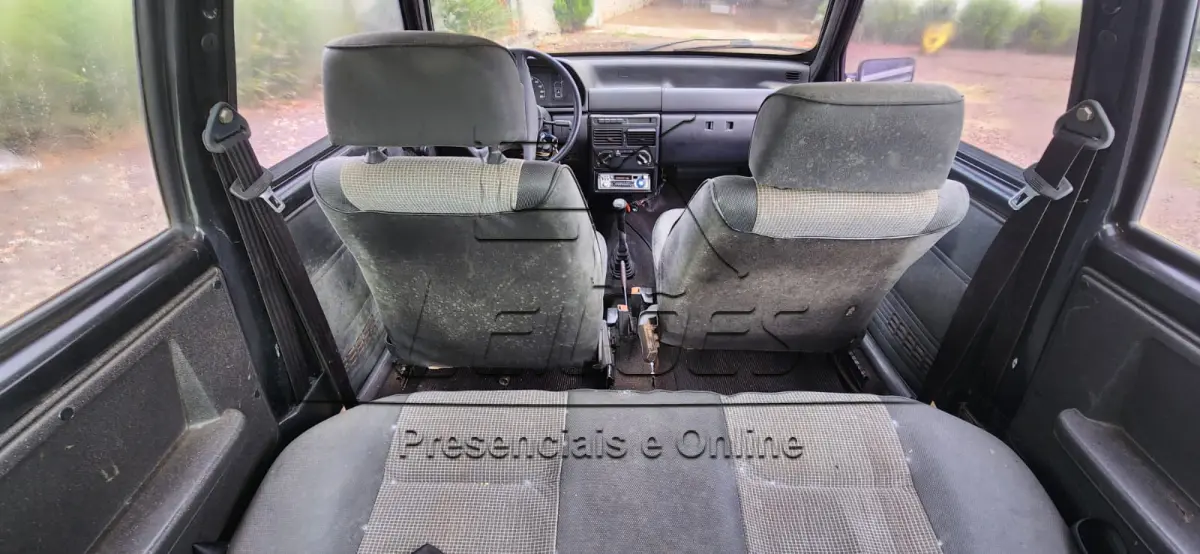 LOTE 005 - Automóvel FIAT/UNO MILLE IE, ano/modelo 1995/1996, cor preta