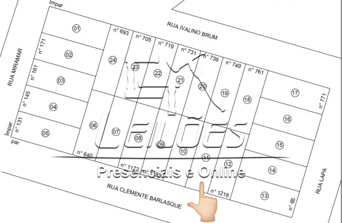 LOTE C-003 - Dois terrenos urbanos com a área total de 840m², situados na Rua Clemente Barnasque, lote 11 da quadra 20 no setor 07, Vila Winckler, nesta cidade de Carazinho. Imóvel este objeto da matrícula nº 4.134 do livro 2-RG do Registro de Imóveis de Carazinho