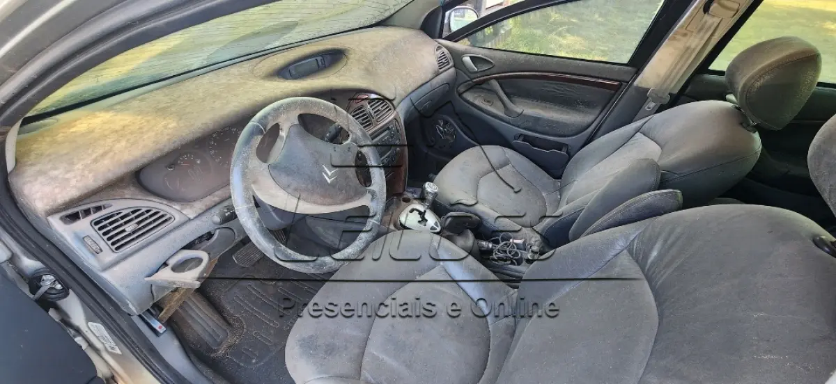 LOTE 872 - Automóvel I/CITROËN C5 EXCL 20, ano/modelo 2003/2003, cor prata, blindado.