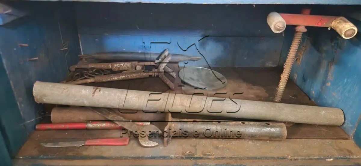 LOTE 127 - Equipamento para alinhamento