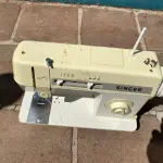 DIVERSAS MÁQUINAS DE COSTURA, DESCRITAS E CARACTERIZADAS NO EDITAL.