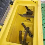 CONJUNTO DE 02 PLANTADEIRAS JHON DEERE E ACOPLADOR DUAL TANDEM SILTEC. PLANTADEIRAS À VACUO, MODELO 1109, ANO 2017, NO TOTAL DE 18 LINHAS, PANTOGRÁFICAS, COM DISCO DE CORTE E SULCADOR, RODADO DUPLO, EM BOM ESTADO DE CONSERVAÇÃO.