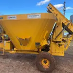 VAGÃO DESENSILADOR AUTOCARREGÁVEL DE MISTURA VERTICAL FABRICADO PELA MEPEL - PRODUMIXER 6.5