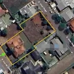 UM TERRENO URBANO COM A ÁREA DE 1.710,00M², COM UMA CASA DE ALVENARIA COM A ÁREA DE 262,80M², SITUADO NO LADO PAR DA RUA EÇA DE QUEIROZ (SOB Nº 654), DISTANTE 28M DA ESQUINA COM A RUA FELIPE CAMARÃO, E TAMBÉM LADO PAR DA RUA VICTOR HUGO, DISTANTE 30M DA ESQUINA COM A RUA FELIPE CAMARÃO, NESTA CIDADE DE CARAZINHO, LOTE 004 DA QUADRA 108 NO SETOR 006